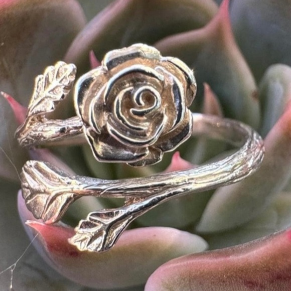 Vintage, Sterling Silver, Rose Flower Ring, Size 6 1/2, Adjustable, 2.3 Grams - Picture 1 of 9